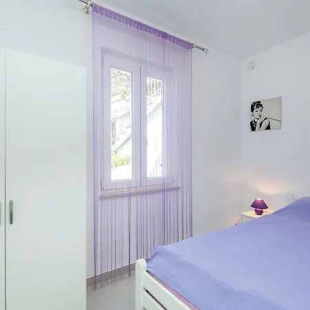 Kos Apartment